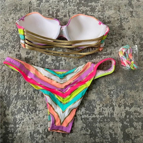 Victoria’s Secret Neon Striped bikini - Picture 5 of 8